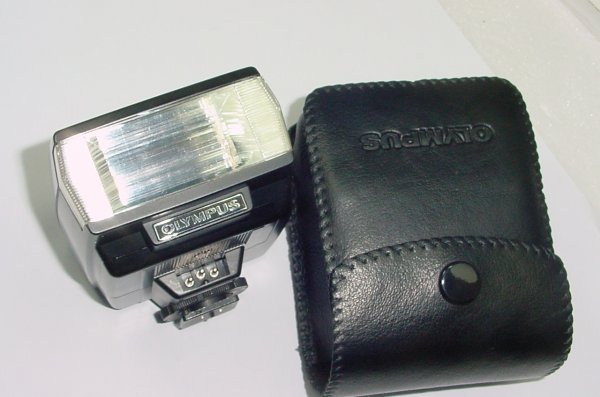 Olympus OM Electronic Flash TTL Auto Connector T20