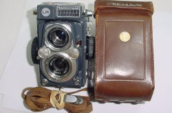 Yashica 44 LM FL 127 Film TLR Manual Camera with Yashinon 60/3.5 Twin Lens