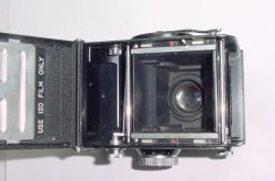 YASHICA-Mat MT TLR 120 Medium Format Film Camera COPAL-MXV 80mm F/3.5 Twin Lens