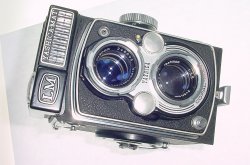 YASHICA-Mat LM TLR 120 Medium Format Film Camera COPAL-MXV 80mm F/3.5 Twin Lens