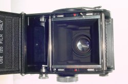 YASHICA-Mat LM TLR 120 Medium Format Film Camera COPAL-MXV 80mm F/3.5 Twin Lens
