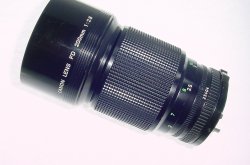 Canon 200mm F/2.8 FD Manual Focus Lens