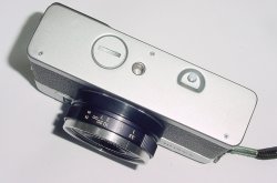 YASHICA 35-ME 35mm Film Compact Camera with 38mm f/2.8 Lens