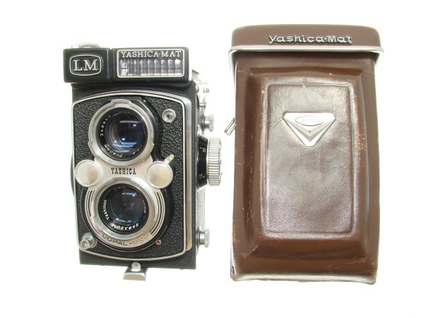 Yashica Mat LM MTL Film 6x6 Medium Format Camera 80/3.5 Yashinon Lens