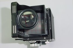 YASHICA-MAT LM MTL 120 Film 6x6 Medium Format Manual Camera 80/3.5 Yashinon Lens