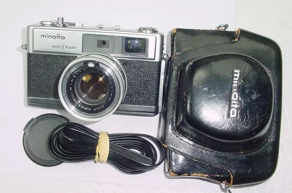 Minolta Compact Rangefinder Minolta HI-MATIC Easy Flash