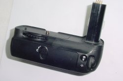 Nikon D200 10.2MP Digital SLR Camera Body