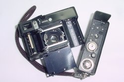 Rollei 35 35mm Film Manual Camera with Tessar 40mm F/3.5 Lens - Black