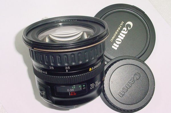 Canon 20-35mm f/3.5-4.5 EF Auto Focus Wide Angle Zoom Lens