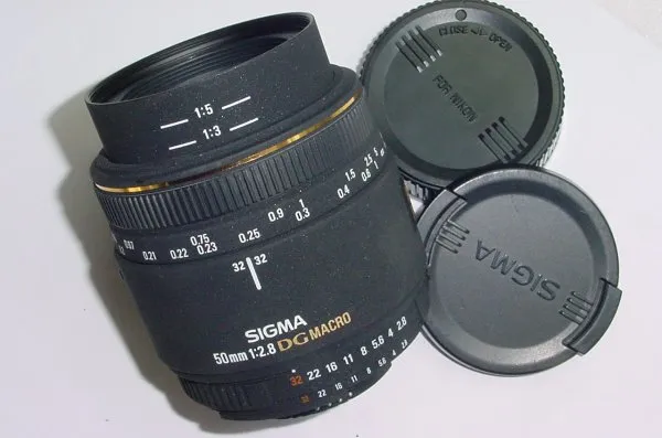 Sigma 50mm F/2.8 DG MACRO EX Auto Focus Lens For Nikon AF D Mount