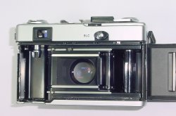 Olympus 35 DC 35mm Film Rangefinder Camera with 40mm F/1.7 F.ZUIKO Lens