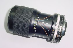Nikon 35-105mm f3.5-4.5 Zoom-NIKKOR AIs Zoom Manual Focus Lens